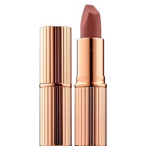Charlotte Tilbury Pillow Talk lipstick